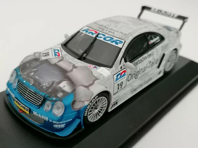 Mercedes-Benz CLK DTM #19 P.Dumbreck - Équipe Persson 2000 MINICHAMPS 1