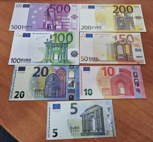 Facsimil Lote De 7 Billetes De Euros De España (Reproducion) Son Los De Las Foto