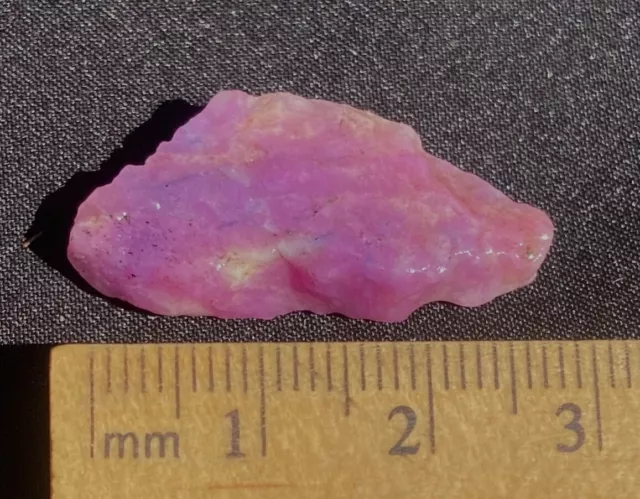 Sugilite Gel Aaa Top Gem Rough Glowing Neon Pink & Violet 3.4 Grams 17.1 Carats