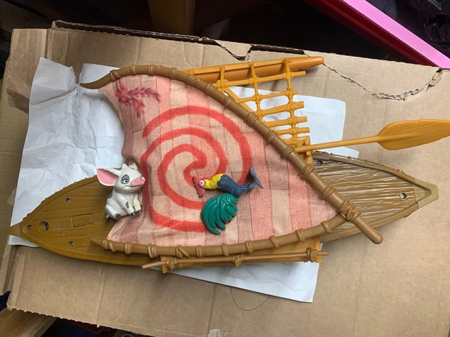 Moana sales canoe toy