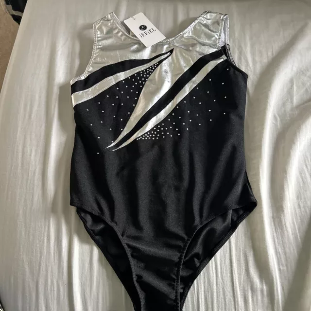 BNWT GYMNASTICS LEOTARD (aged 8 years)