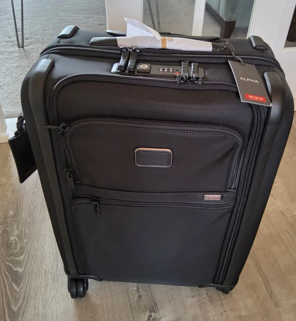 Tumi Continental Expandable 4 Wheeled Carry-On - Black Style 117162-1041
