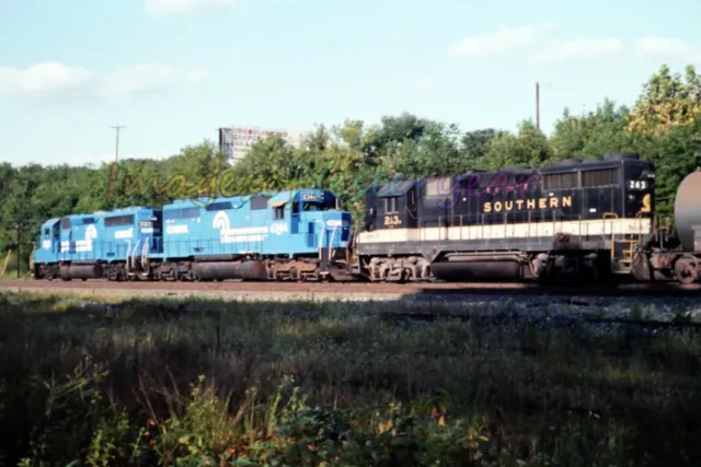 Vtg 90's Orig Photo Slide Train #213 Southern 6344 Conrail Locomotives bb036