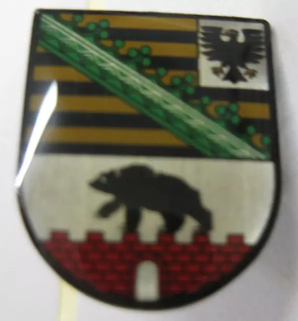 Pin Anstecker Wappen des Bundesland Sachsen Anhalt Magdeburg Halle makellos  524