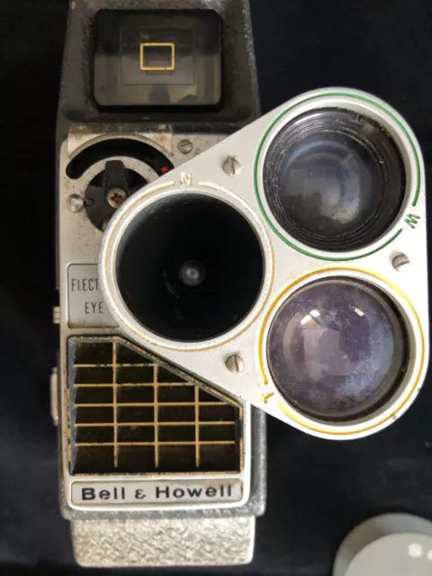 Bell & Howell  cinepresa 8mm Vintage