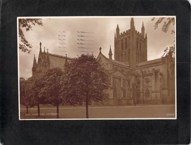 C5466 UK Hereford Cathedral undivided pu1927 vintage postcard