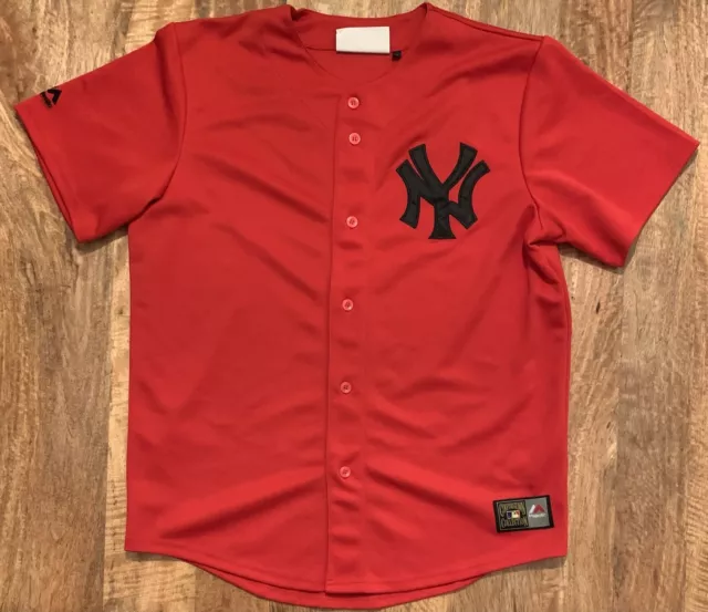 New York Yankees MLB Cooperstown Collection Jersey Majestic Men’s Size Large