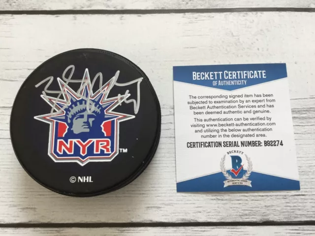 Brendan Shanahan Signed NY New York Rangers Hockey Puck Beckett BAS COA a