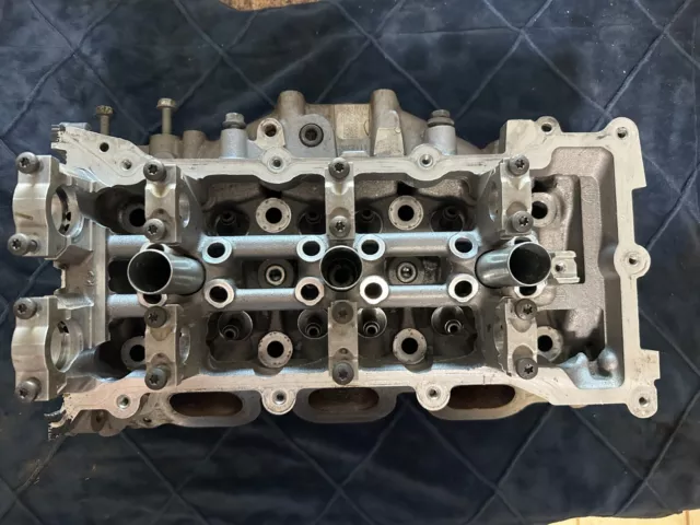 Pentastar Right Cylinder Head Jeep, Dodge, Chrysler  3.6L v6 05184510RJ