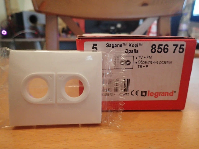 Prise TV/FM Legrand Sagane Beluga 85875 - Blanche - À L'unité - Neuve Sous Blister