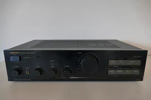 Onkyo A-8420 Integrated Stereo Amplifier / Verstärker