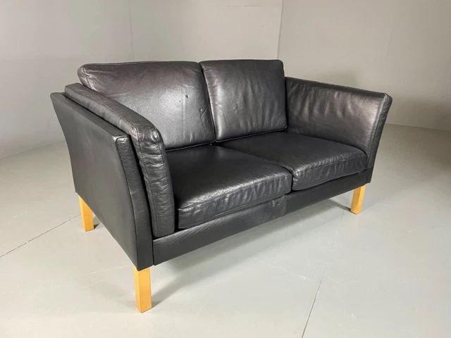 EB5439 Vintage Danish 2 Seat Black Leather Sofa, MCM, Retro, 1980s. M2SS