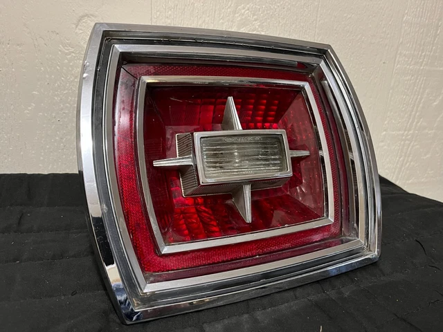 1966 Ford Galaxie 500 XL LTD Tail Light Assembly Taillight Driver Passenger 1966 Ford Galaxie 500 XL LTD Tail Light Assembly Taillight Driver Passenger