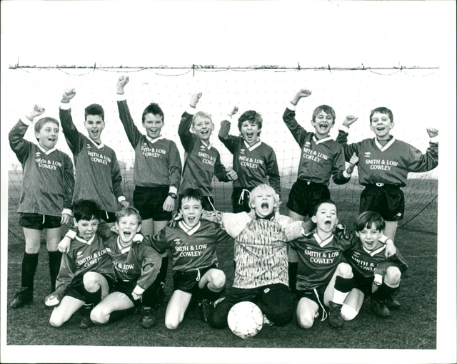 Oxon Boys Football Team - Vintage Photograph 4676455