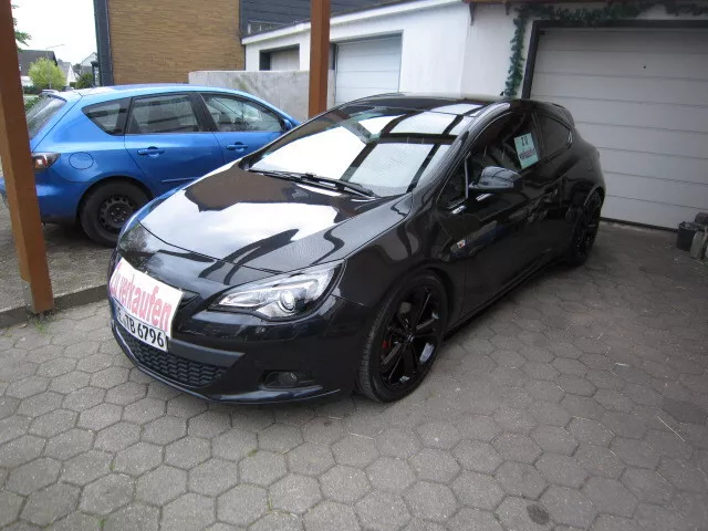 Opel Astra GTC OPC-Line 2013 123tKm Tüv Neu schwarz Extras Preis VB