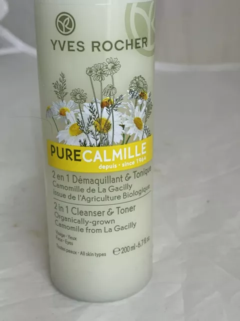 Yves Rocher PURE CALMILLE 2 In 1 Cleanser And Toner 2