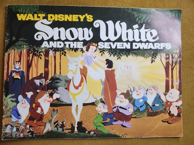 WALT DISNEY SNOW White and the Seven Dwarfs Vintage Collectible ...