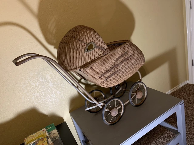 Antique Art Deco Airstream Wicker Hedstrom Union Dy-Dee Baby Doll Buggy Carriage