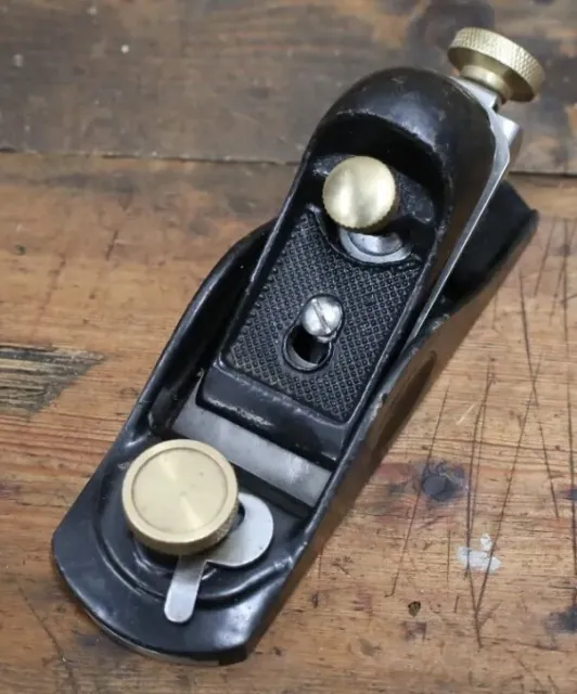 Low Angle Lock Block Plane With Adjustable Plate Adjustable mouth and cutter.
