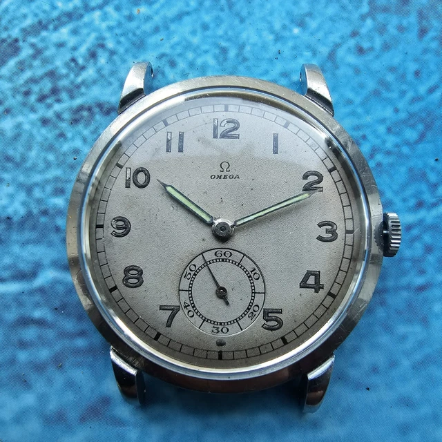 Montre Automatique Homme Avron Ref F1054 - Rare Avec Incabloc - Occasion