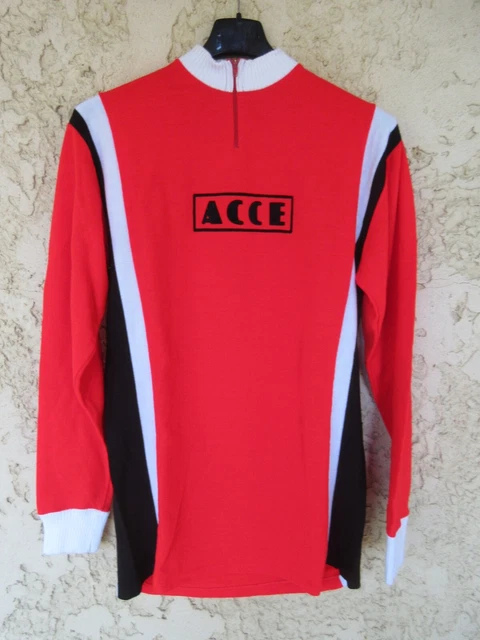 Maillot cycliste USSP SAINT PIERRE DES CORPS vintage KOPA HEURTEFEU 70 Maillot cycliste USSP SAINT PIERRE DES CORPS vintage KOPA HEURTEFEU 70