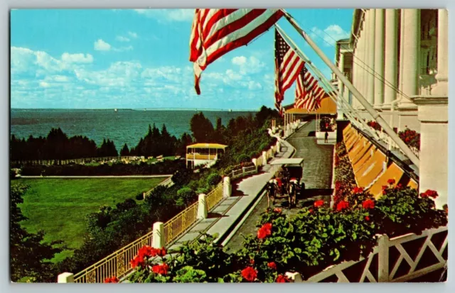 The Grand Hotel Longest Porch Mackinac Island Michigan VTG CHROME POSTCARD