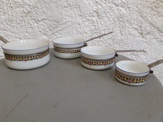 Lot De 5 Vieilles Casseroles En Cuivre – Manches Métal – Vintage Décoratif