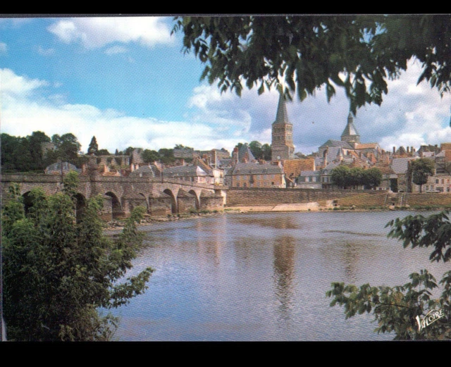LA CHARITE-sur-LOIRE (58) PONT XVI° Siècle , TOUR SAINTE-CROIX , EGLISE & VILLAS