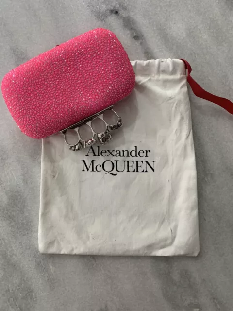 Alexander McQueen fluo pink bag clutch SKULL FOUR-RING PLEXI CLUTCH Alexander McQueen fluo pink bag clutch SKULL FOUR-RING PLEXI CLUTCH