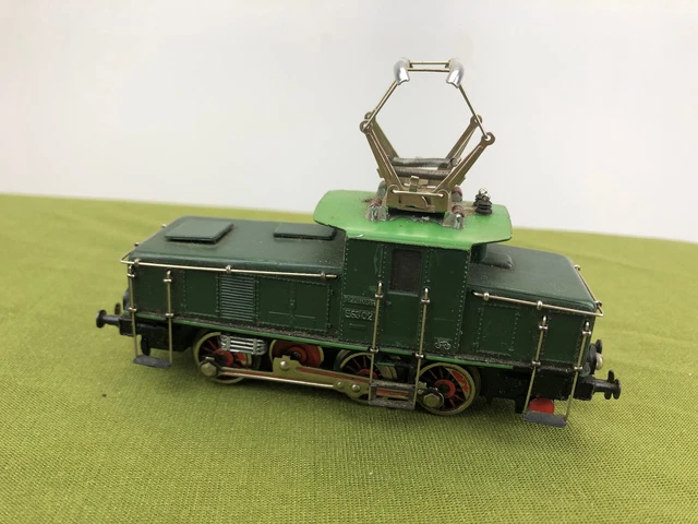 1x Elektrolok 6302 SpurH0 Grün Märklin /25
