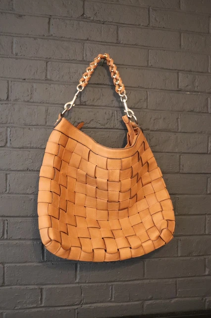 Vintage Sondra Roberts Tan Woven Leather Purse Tote Shoulder Bag Gold Chain Str
