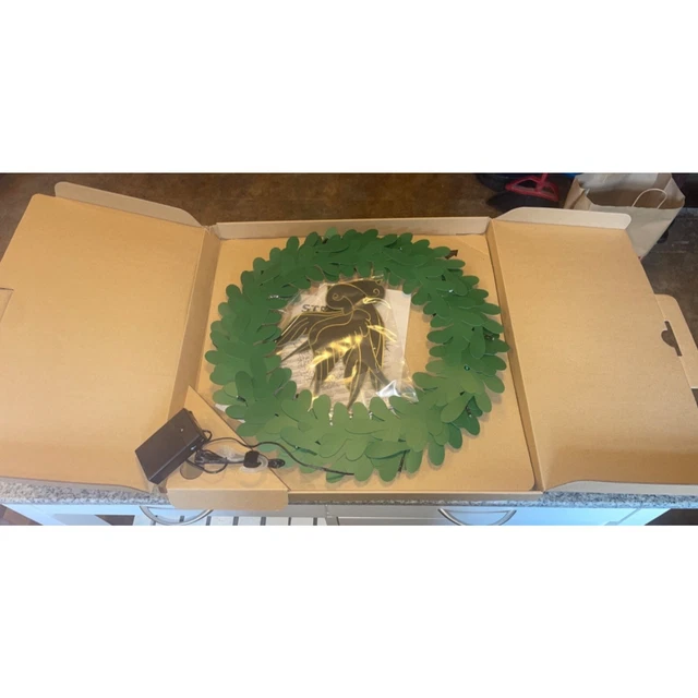 Christmas Wreath Strala IKEA Doves Green Black Bea Szenfeld