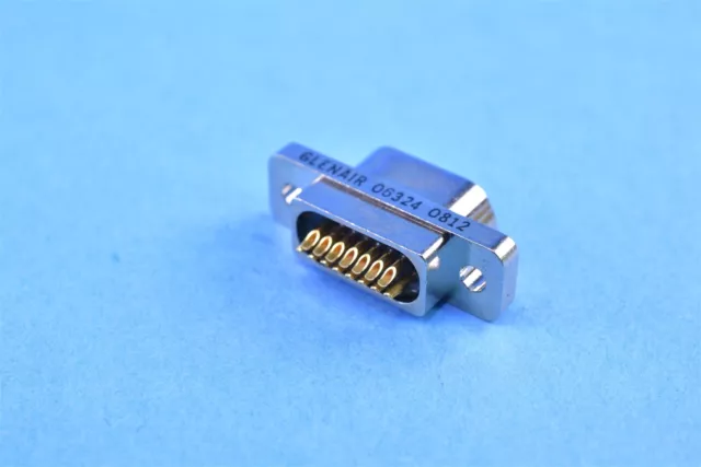 Glenair Micro D-Subminiature PIN 15P Solder Cup Panel Mount 1 Port MWDM2L-15NSB