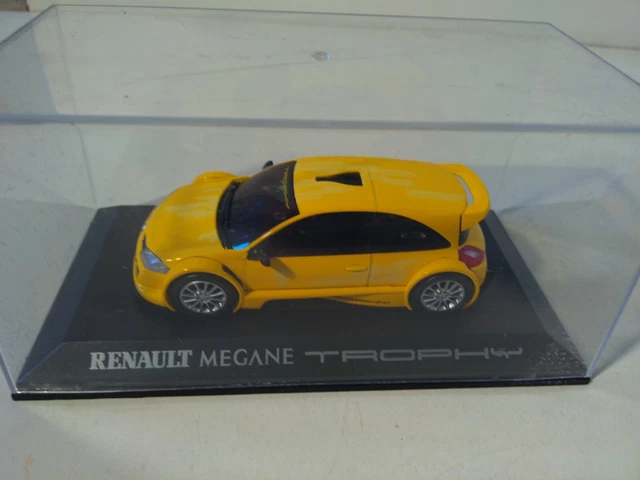 Voiture Miniature Renault Megane Trophy Jaune Concept 1/43 - Occasion Avec Boîte Altaya