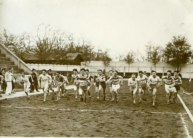 France Athletics Sport Pershing Stadium Mille Challenge Start old Photo 1925