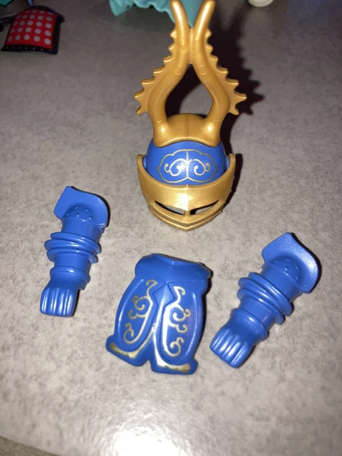 Figurine PLAYMOBIL Cheval Blanc Avec Armure Bleue - Chevalier D'Or - Très Bon état (Occasion)