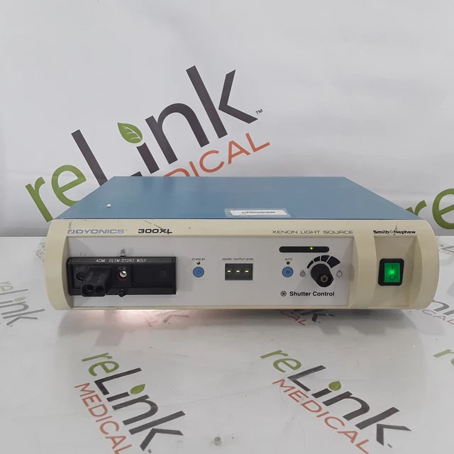 Smith & Nephew Dyonics 300XL Xenon Light Source