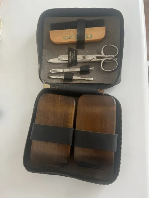 Vintage Mens Grooming Kit with Genuine Leather Case
