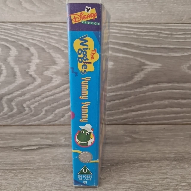DISNEY THE WIGGLES Yummy Yummy & Wiggly Wiggly Christmas VHS Video £19.