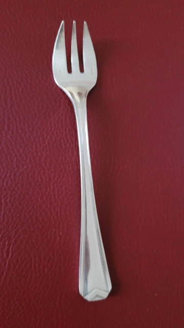 Fourchettes à gâteaux Christofle - VAISSELLE/Couverts - chineuse-de