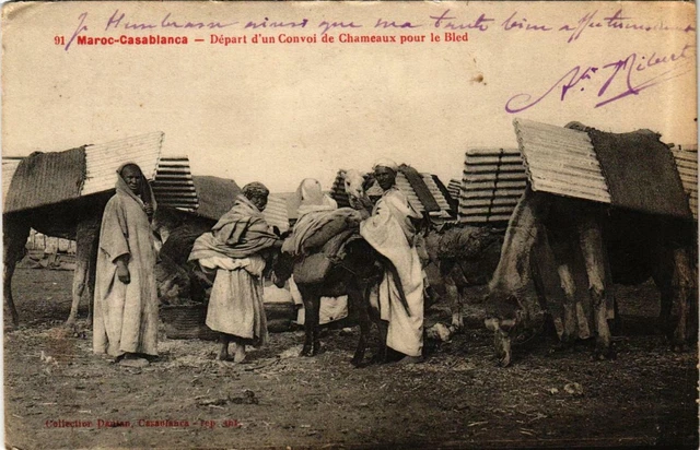 CPA AK CASABLANCA Depart d'un Convoi de Chameaux MAROC (689800)