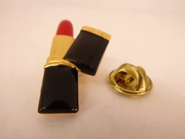 Pin's Pins PIN Badge  - LANCOME - TUBE ROUGE A LEVRES / RED LIPS / TOP !