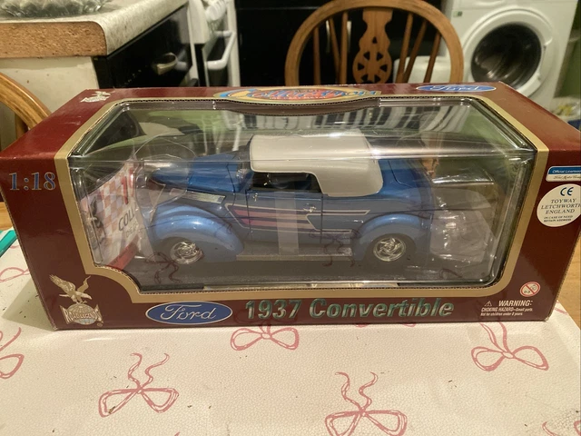 Road Signature 1/18 Ford Convertible 1937 Bleu Diecast