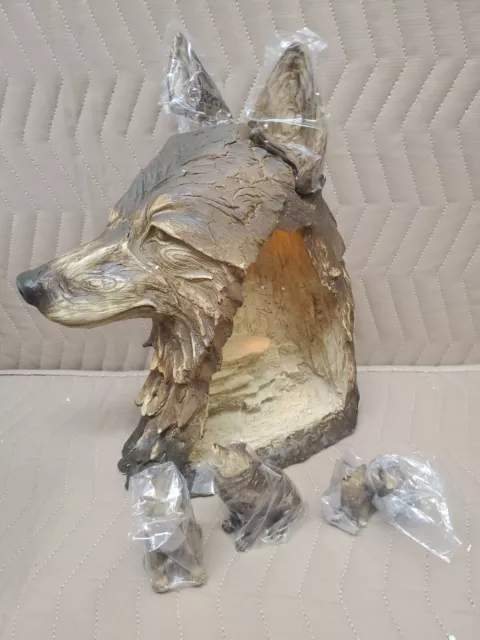 Poly Resin Wolf Head Diorama Wolf Pack Wall Art Sculpture Illuminated 12” ⁰