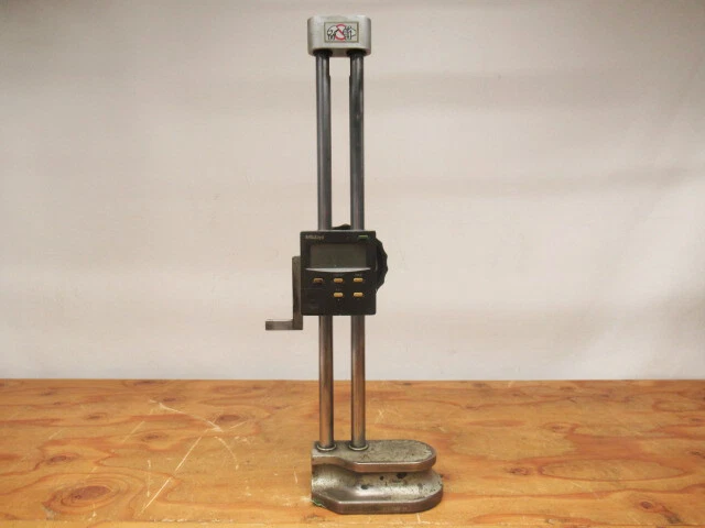 MITUTOYO DIGITAL HEIGHT Gauge 0-300mm 192-613_Management 23D0710D-F04