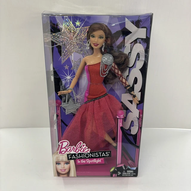 NEW BARBIE FASHIONISTAS IN THE SPOTLIGHT SWAPPIN' STYLES SASSY