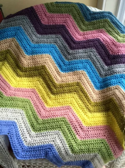 CROCHET handmade baby blanket afghan chevron ripple VANNA yarn multi BOHO HIPPIE