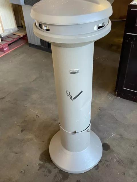 Rubbermaid FG9W3400ATPWTR Cigarette Receptacle 6 3/4 Gallon, SCRATCH AND DENT