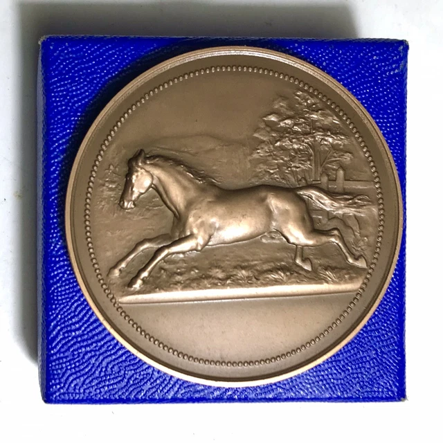 Medaille bronze concours hippique de l'armee du rhin saut d'obstacles 4,2cm 23gr - Collection