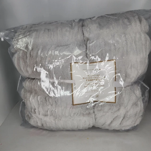 POTTERY BARN TEEN RECYCLED  RUCHED FAUX FUR COMFORTER Full Queen Gray